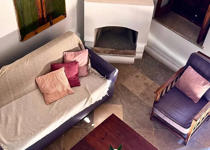 Porfyrios Country House